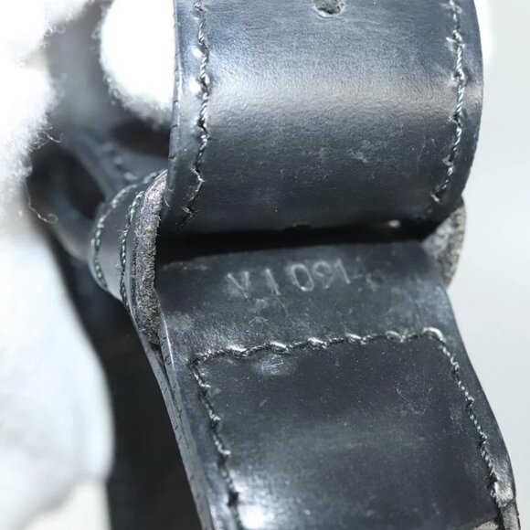 LOUIS VUITTON Epi Sac Depaule PM Shoulder Bag Black M80157 LV Auth 141472 - Picture 11 of 16